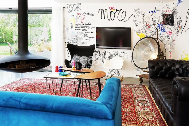 artistic and creatively inspired filming location in the city of lyon 69